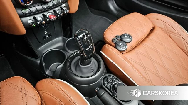 Mini Cooper S Convertible id 4266424 из Кореи 29