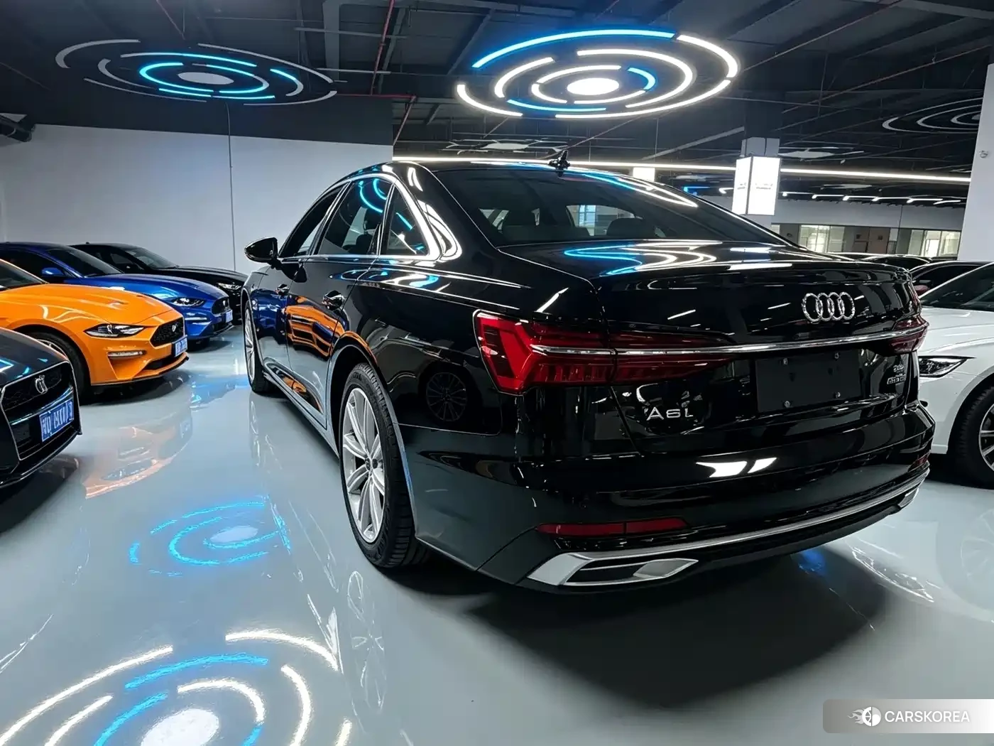 Audi A6L id 4583927 из Китая 15