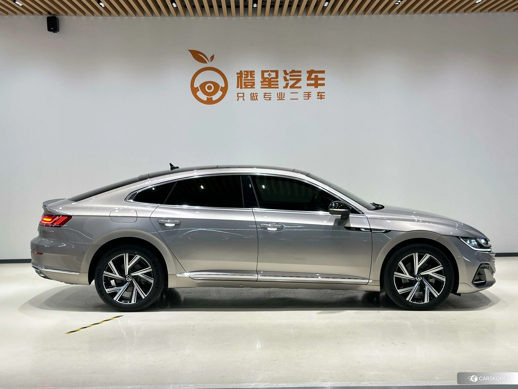 Volkswagen CC id 4473528 из Китая 15