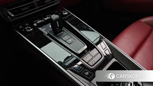 Porsche 911(992) id 3551909 из Кореи 19