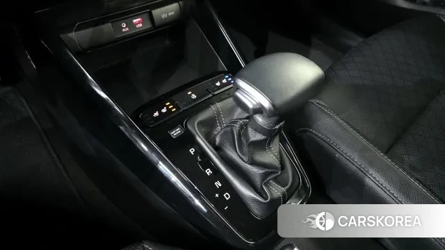 Kia Stonic id 3772978 из Кореи 19