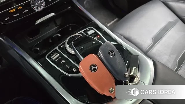 Mercedes-Benz G-Class W463b id 3529150 из Кореи 19