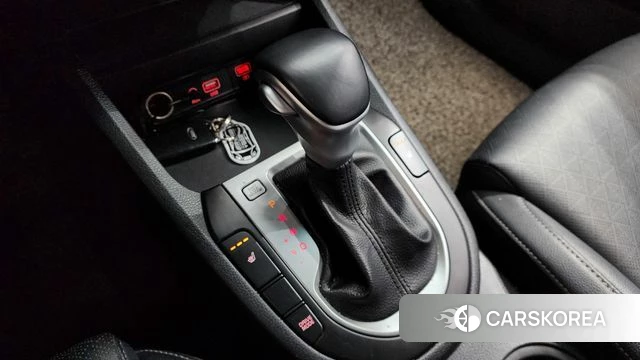 Kia Come New K3 id 3904649 из Кореи 19