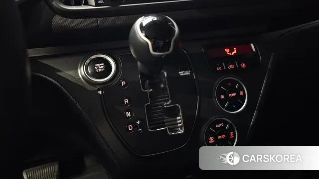 Kia The New Kia Ray id 3492638 из Кореи 19