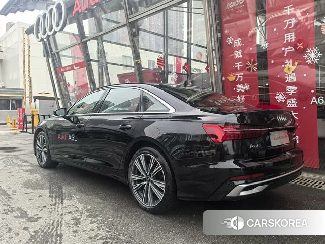 Audi A6L id 4300034 из Китая 18