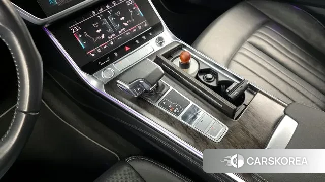 Audi A7 (4K) id 3390765 из Кореи 19