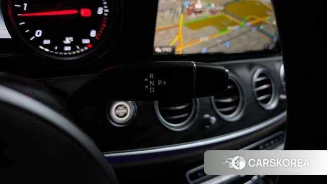 Mercedes-Benz E-Class W213 id 3942770 из Кореи 19