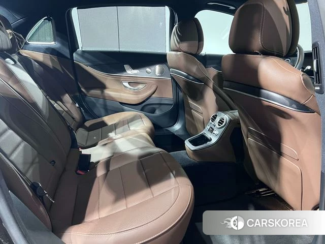 Mercedes-Benz E-class id 4208262 из Китая 16