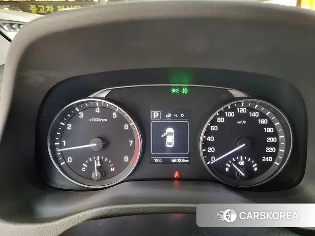 Hyundai Avante AD id 3297712 из Кореи 19