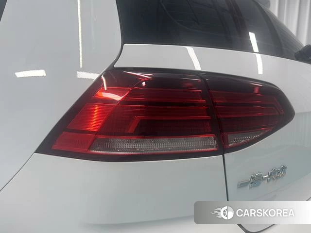 Volkswagen Golf id 4254439 из Китая 19