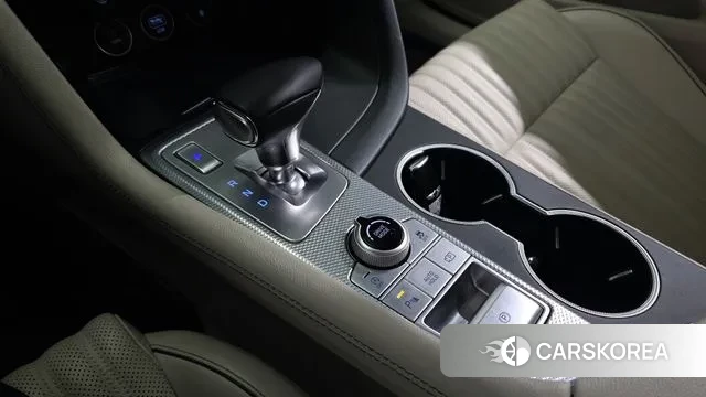 Genesis The New G70 id 3753447 из Кореи 19