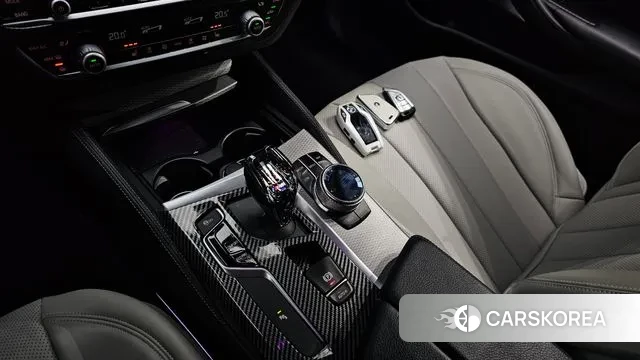 BMW 5 Series (G30) id 3455284 из Кореи 19