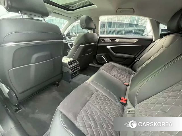 Audi A7L id 4300021 из Китая 14