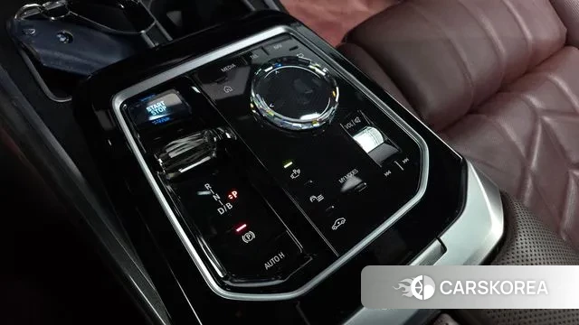 BMW i7 (G70) id 3596627 из Кореи 19