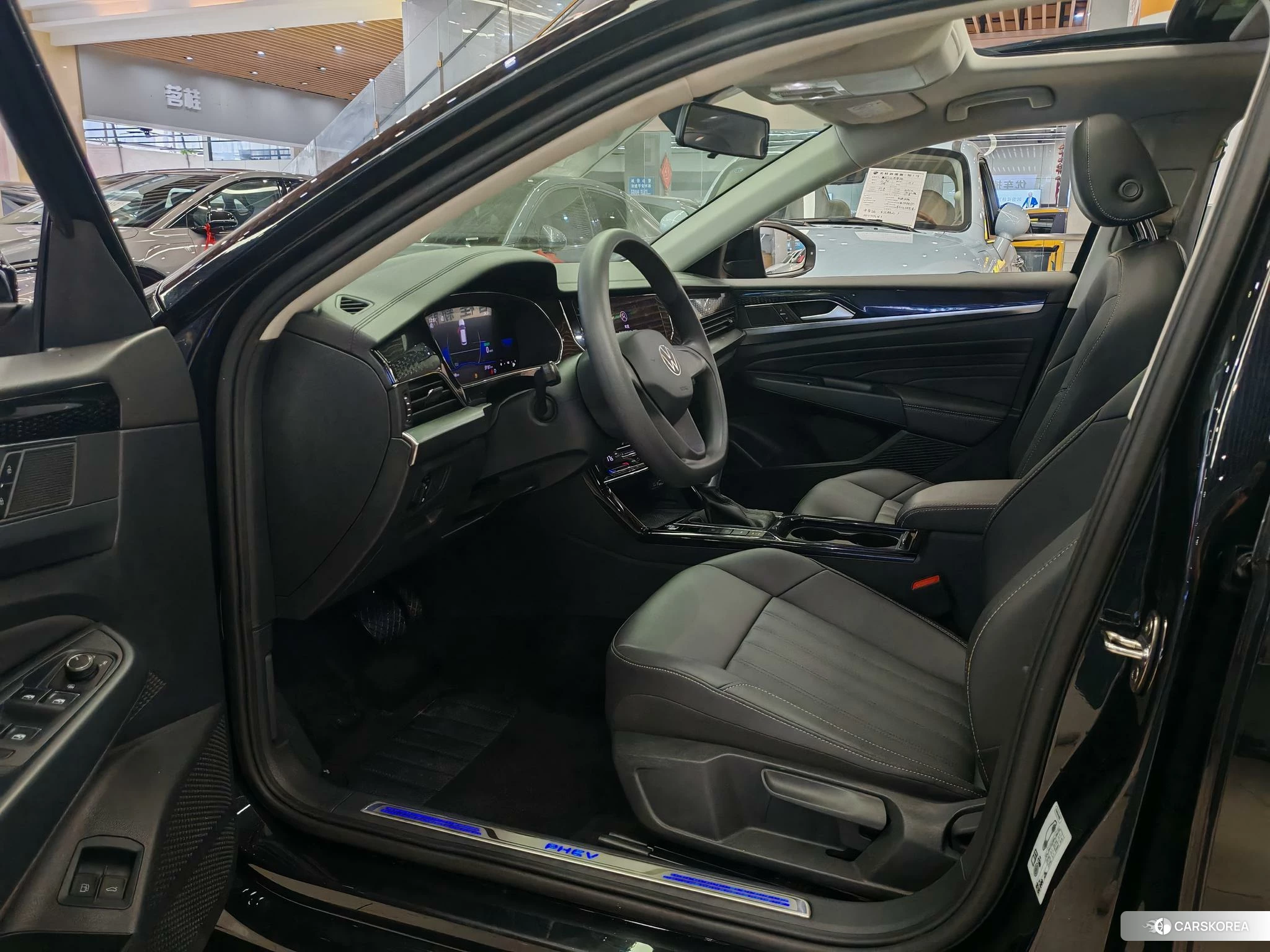 Volkswagen Passat id 4453951 из Китая 9