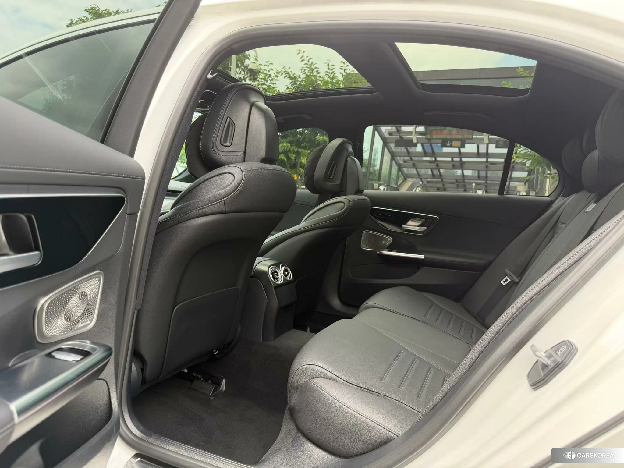 Mercedes-Benz C-class id 4486322 из Китая 9