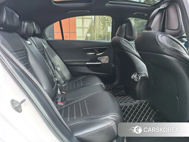 Mercedes-Benz Class C id 4259666 из Китая 32