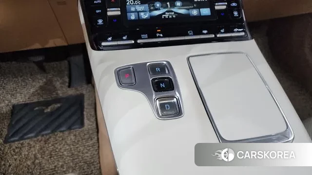 Hyundai The New Grandeur IG Hybrid id 3356214 из Кореи 19