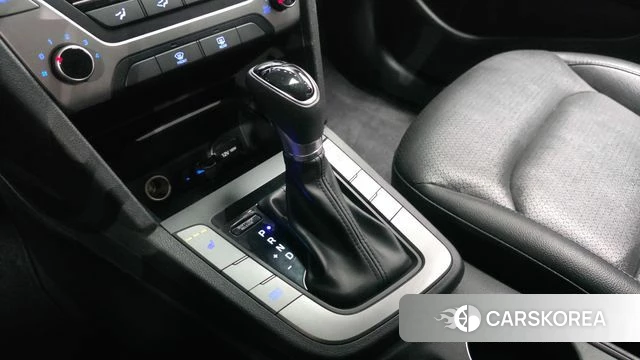 Hyundai Avante AD id 4615383 из Кореи 29