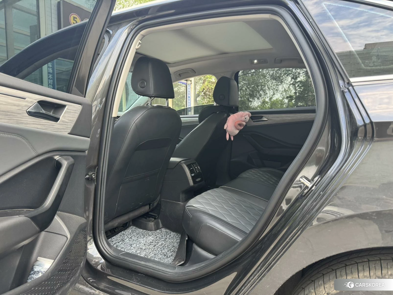 Volkswagen Sagitar id 4498732 из Китая 9