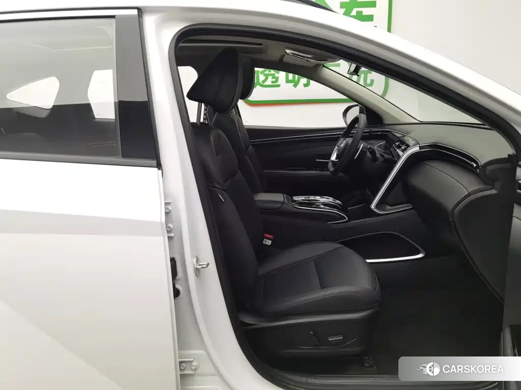 Hyundai Tucson id 4685887 из Китая 23