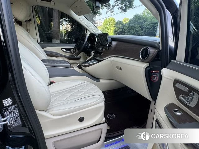Mercedes-Benz V-class id 4393442 из Китая 11