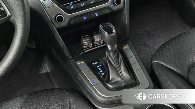 Hyundai Avante AD id 4620520 из Кореи 29