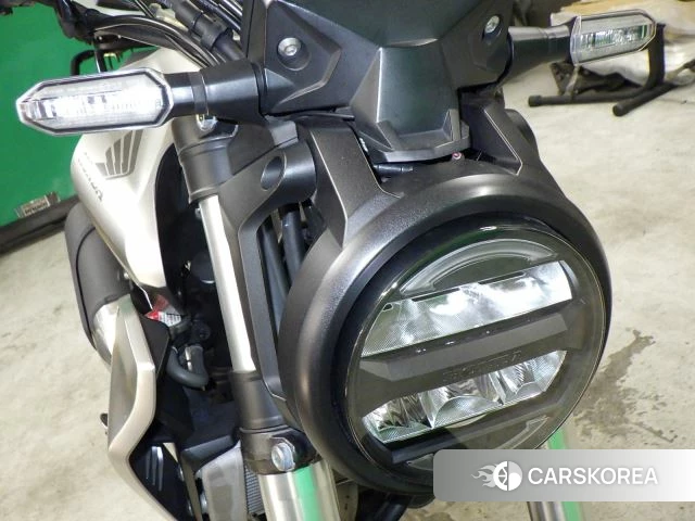 Honda CB250R id 4206131 из Японии 33
