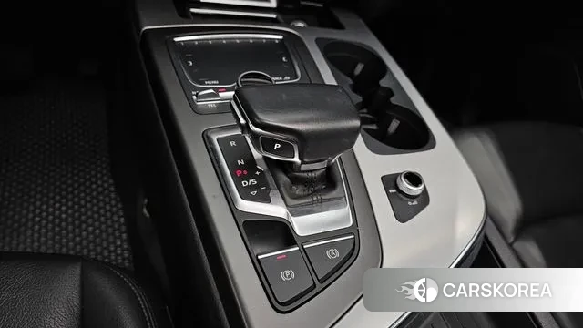 Audi Q7 (4M) id 3499552 из Кореи 19