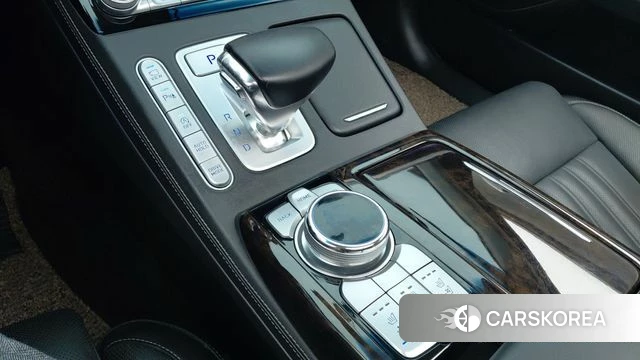 Genesis G90 id 4688617 из Кореи 19