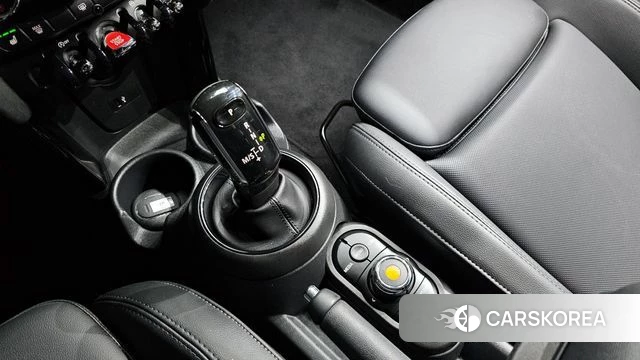 Mini Cooper id 4304437 из Кореи 29