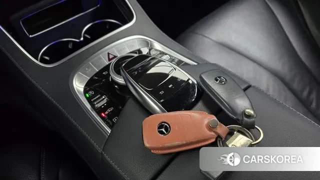 Mercedes-Benz S-Class W222 id 3592516 из Кореи 19
