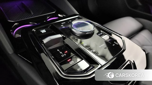 BMW 5 Series (G60) id 3921531 из Кореи 19