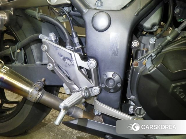 Kawasaki NINJA 250 id 3946966 из Японии 31