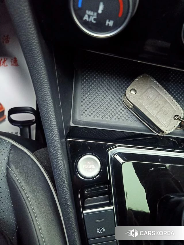 Volkswagen Sagitar id 4198817 из Китая 22