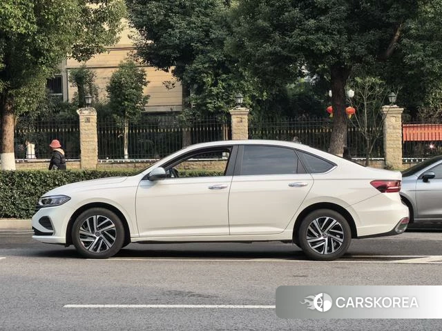 Volkswagen Lavida id 4256062 из Китая 14