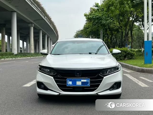 Honda Accord id 4279351 из Китая 32