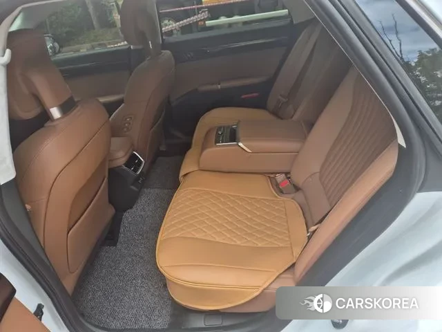 Hyundai Grandeur (GN7) id 3114801 из Кореи 12