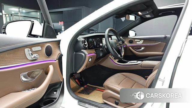 Mercedes-Benz E-Class W213 id 4671532 из Кореи 33