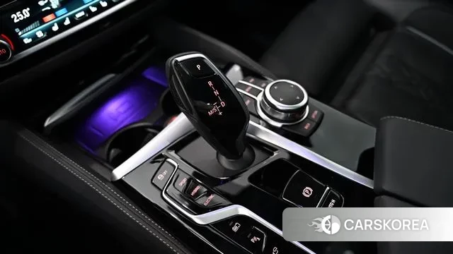 BMW 5 Series (G30) id 3448001 из Кореи 19