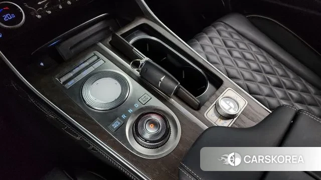 Genesis GV80 id 3100019 из Кореи 19