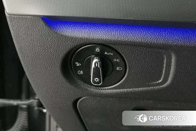 Volkswagen Passat PHEV id 4264109 из Китая 23