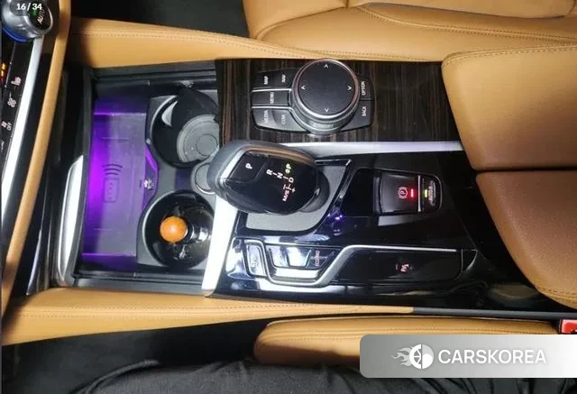 BMW 5 Series (G30) id 3348405 из Кореи 13