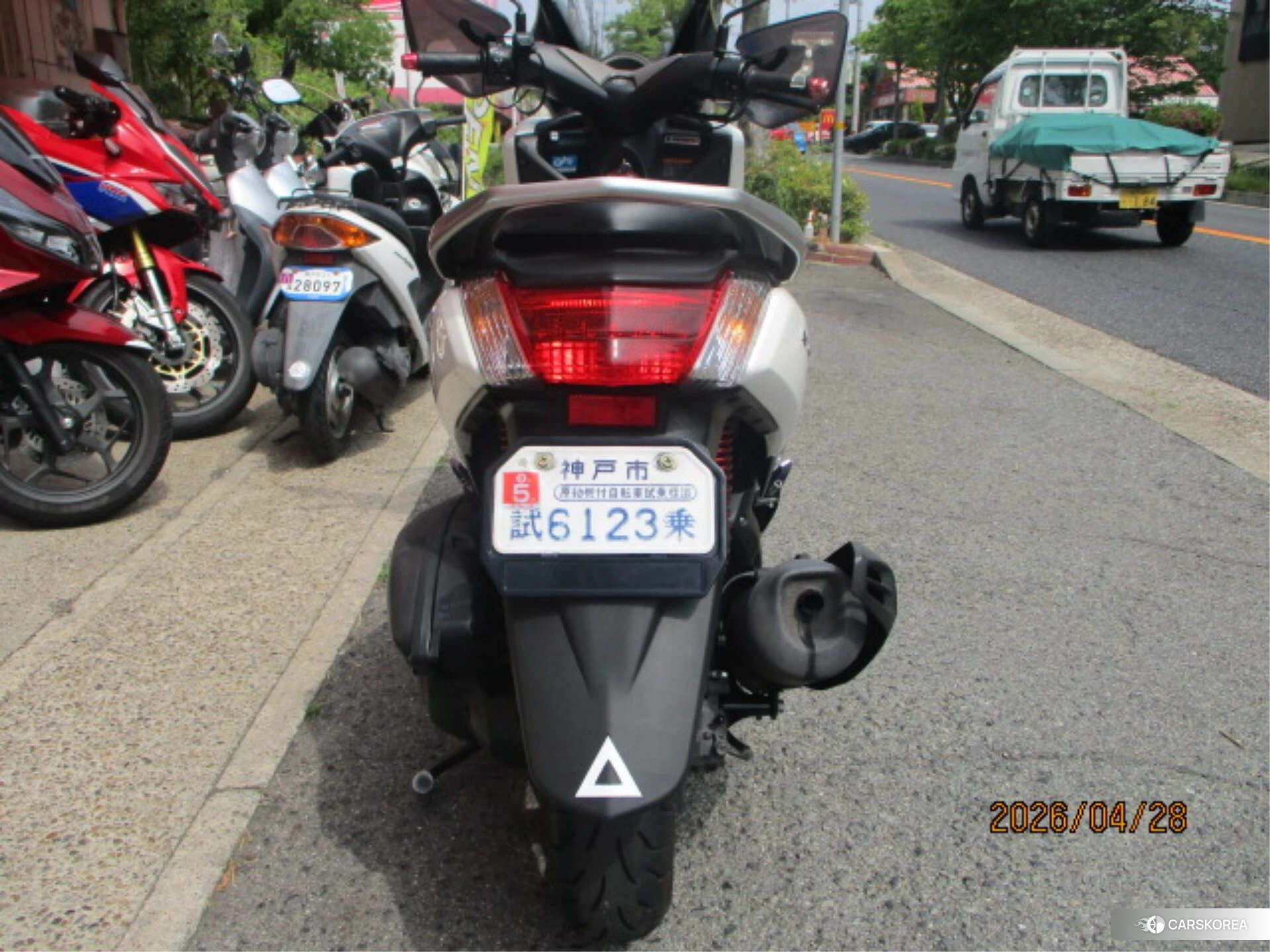 Проданный Yamaha X-MAX 125 id 4236886 из Японии, фото 10