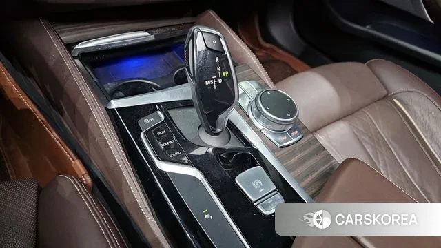 BMW 5 Series (G30) id 3578472 из Кореи 19