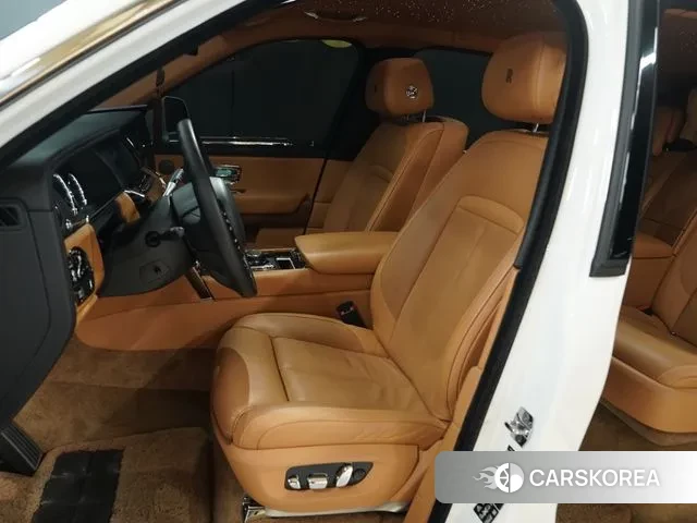 Rolls-Royce Cullinan id 3606515 из Кореи 19