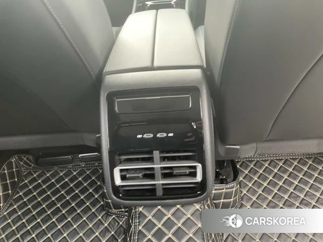 Volkswagen Tiguan L id 4393426 из Китая 10