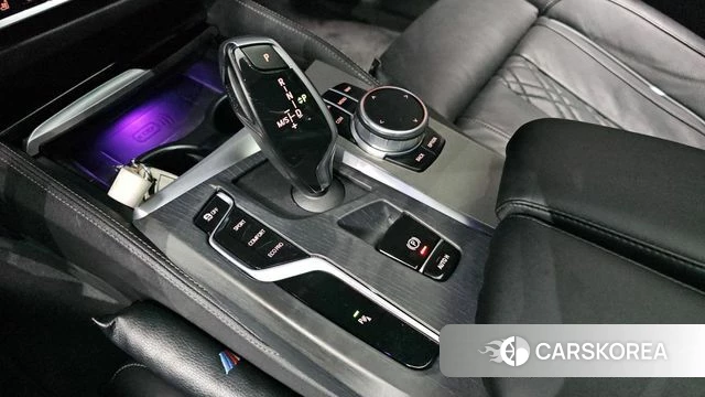 BMW 5 Series (G30) id 3916408 из Кореи 19