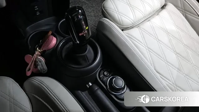 Mini Cooper S id 3322563 из Кореи 19