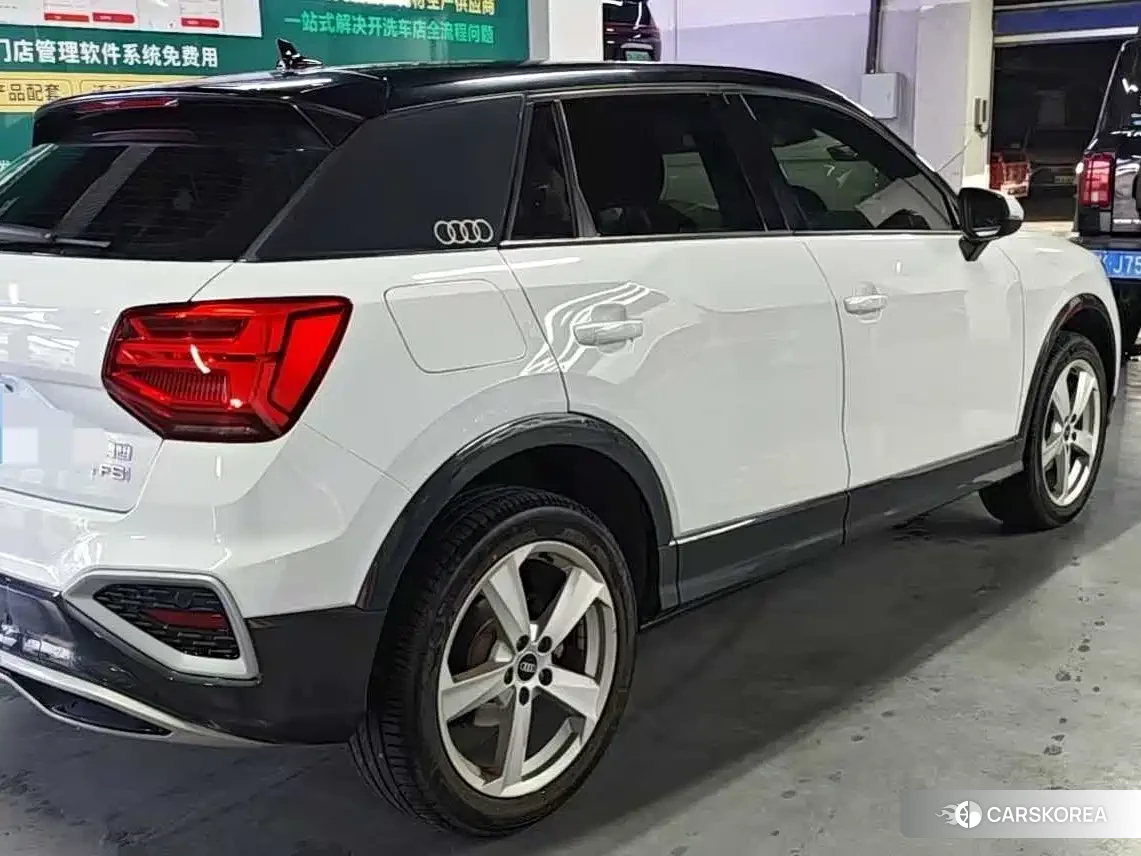 Audi Q2L id 4545687 из Китая 10